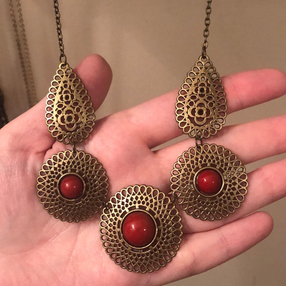 Necklace